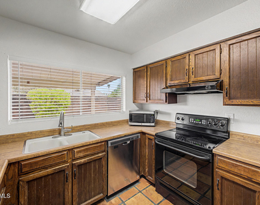 1134 W Hermosa Drive - Photo Thumbnail 15