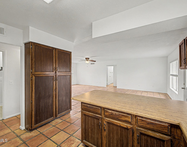 1134 W Hermosa Drive - Photo Thumbnail 16