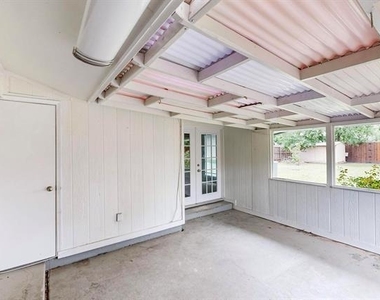 3264 Northaven Road - Photo Thumbnail 26
