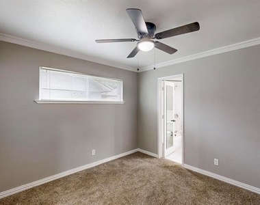 3264 Northaven Road - Photo Thumbnail 18