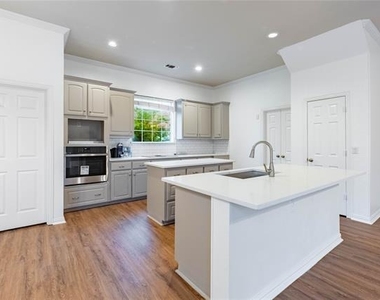 3731 Charter Drive - Photo Thumbnail 19