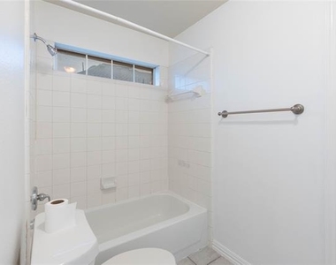 3731 Charter Drive - Photo Thumbnail 28