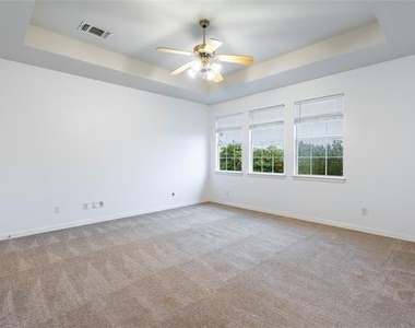 3731 Charter Drive - Photo Thumbnail 23