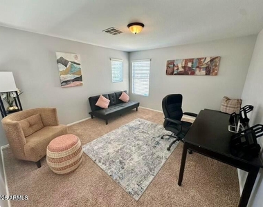 4235 E Betsy Lane - Photo Thumbnail 2