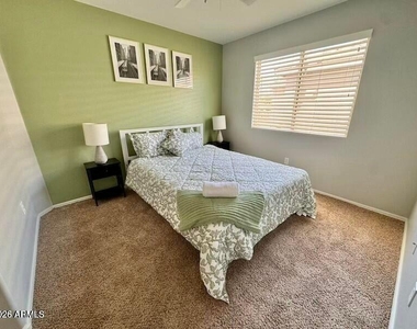 4235 E Betsy Lane - Photo Thumbnail 12