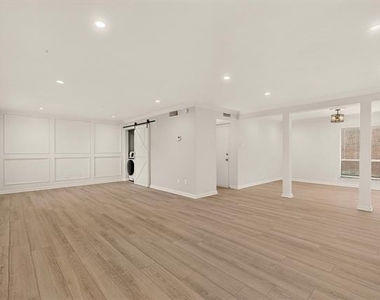 10530 Stone Canyon Road - Photo Thumbnail 4