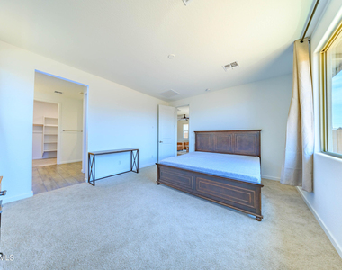 40005 W Elm Drive - Photo Thumbnail 33