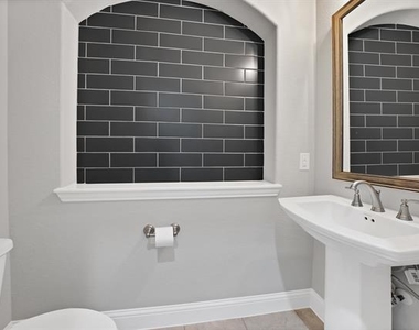 3101 Millstone Lane - Photo Thumbnail 6