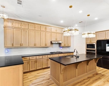 6016 Gully Grove Drive - Photo Thumbnail 7
