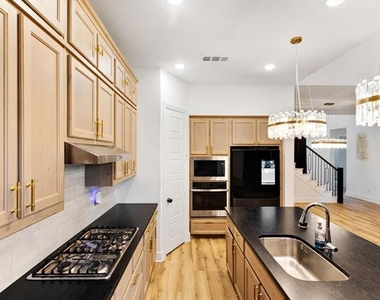 6016 Gully Grove Drive - Photo Thumbnail 9