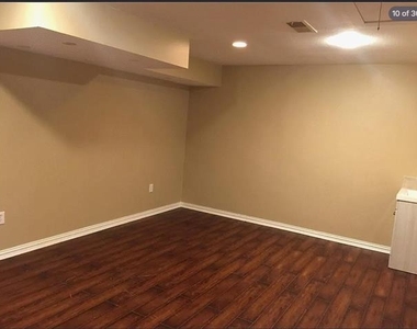 2202 Brookview Drive - Photo Thumbnail 22
