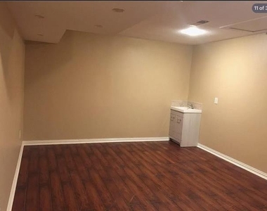 2202 Brookview Drive - Photo Thumbnail 23