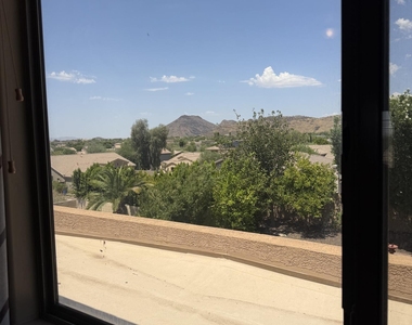 3928 W Range Mule Drive - Photo Thumbnail 22