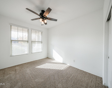 2306 E Branham Lane - Photo Thumbnail 20