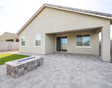 2306 E Branham Lane - Photo Thumbnail 39
