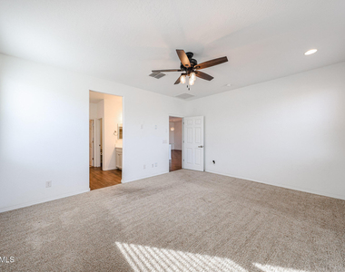 2306 E Branham Lane - Photo Thumbnail 26