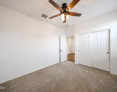 2306 E Branham Lane - Photo Thumbnail 23