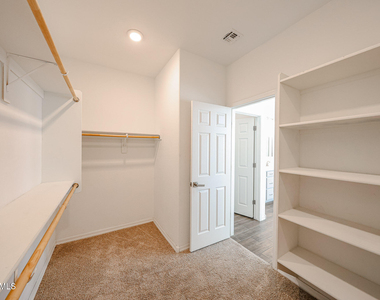 2306 E Branham Lane - Photo Thumbnail 30