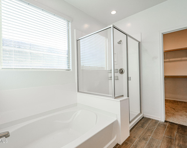 2306 E Branham Lane - Photo Thumbnail 29