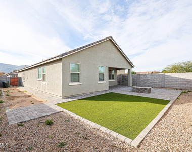 2306 E Branham Lane - Photo Thumbnail 35