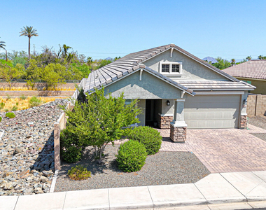 2306 E Branham Lane - Photo Thumbnail 2