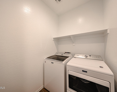 2306 E Branham Lane - Photo Thumbnail 16