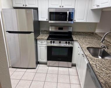 2802 Sarento Place - Photo Thumbnail 1