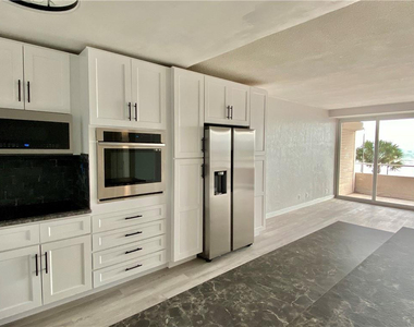 345 N Fort Lauderdale Beach Boulevard - Photo Thumbnail 3