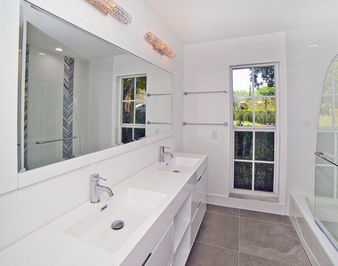 6943 Giralda Circle - Photo Thumbnail 18