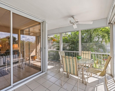664 Forsyth Street - Photo Thumbnail 25