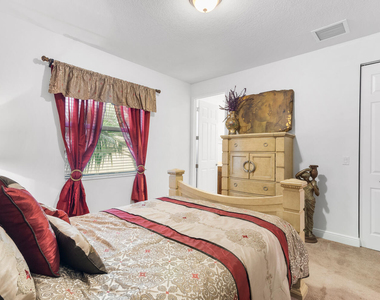 12170 Sw Bennington Circle - Photo Thumbnail 14