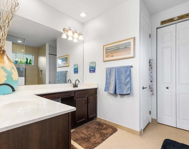 12170 Sw Bennington Circle - Photo Thumbnail 1