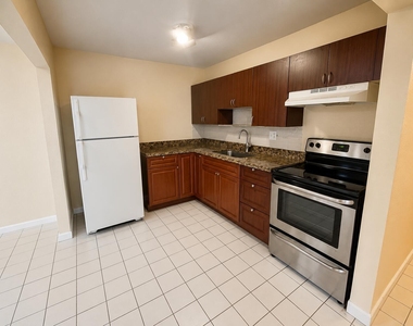 4125 Woodside Drive - Photo Thumbnail 8