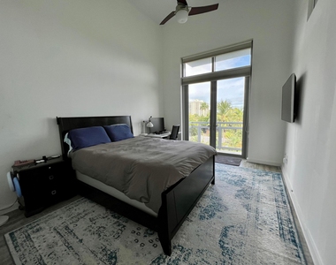 335 Se 6th Avenue - Photo Thumbnail 18