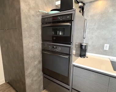335 Se 6th Avenue - Photo Thumbnail 16