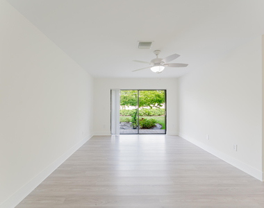 3048 Nw 27th Terrace - Photo Thumbnail 34