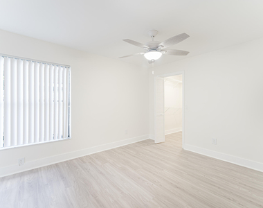 3048 Nw 27th Terrace - Photo Thumbnail 48