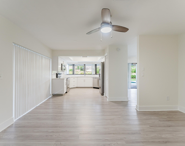 3048 Nw 27th Terrace - Photo Thumbnail 24