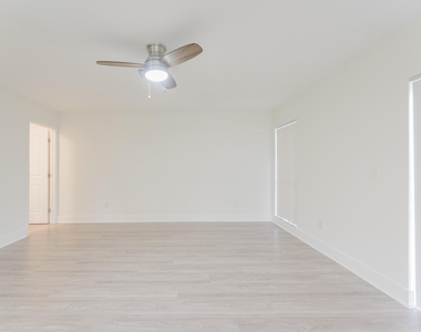3048 Nw 27th Terrace - Photo Thumbnail 21