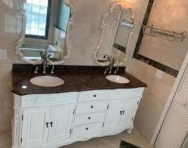 10885 La Salinas Circle - Photo Thumbnail 7
