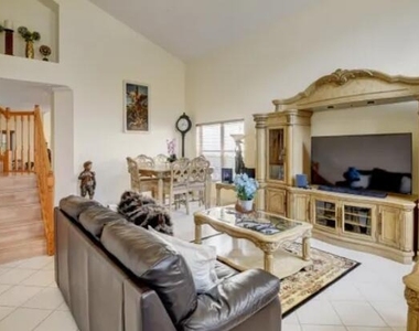 10885 La Salinas Circle - Photo Thumbnail 10