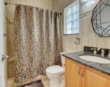 10885 La Salinas Circle - Photo Thumbnail 17