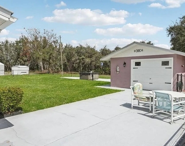 13504 Tangelo Street - Photo Thumbnail 11