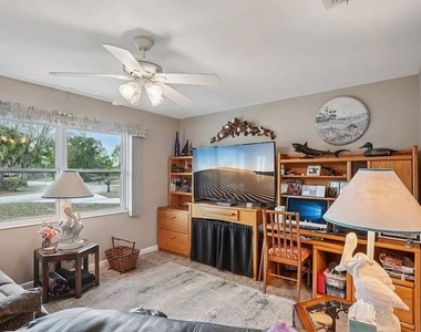 13504 Tangelo Street - Photo Thumbnail 3