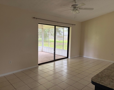 4612 Boabadilla Avenue - Photo Thumbnail 8