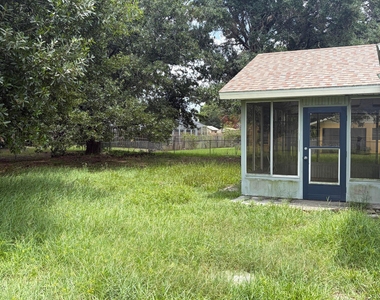 4612 Boabadilla Avenue - Photo Thumbnail 18