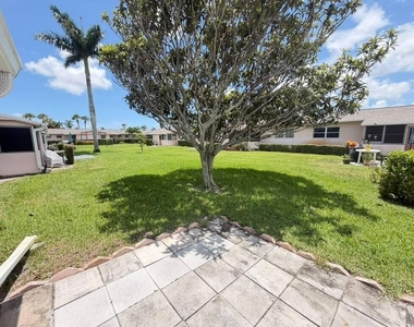 2727 Dudley Drive W - Photo Thumbnail 21