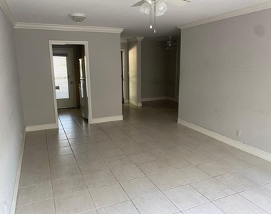 1150 E Sample Road - Photo Thumbnail 6