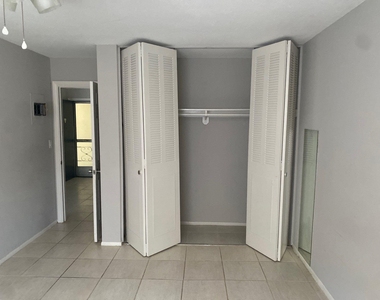 1150 E Sample Road - Photo Thumbnail 4