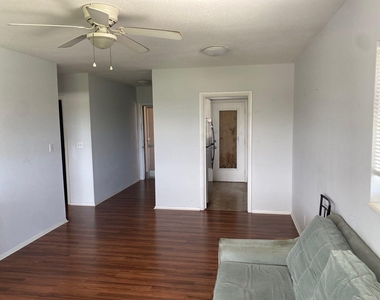 1450 E Sample Road - Photo Thumbnail 2